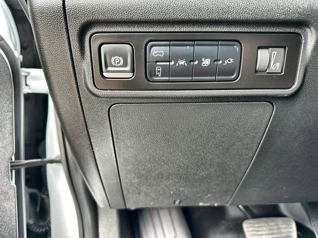 Used 2025 GMC Hummer EV 3X AWD/4WD image 18