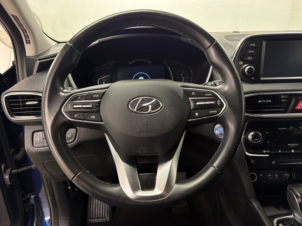 Used 2020 Hyundai Santa Fe SEL w/ Convenience Package FWD image 18