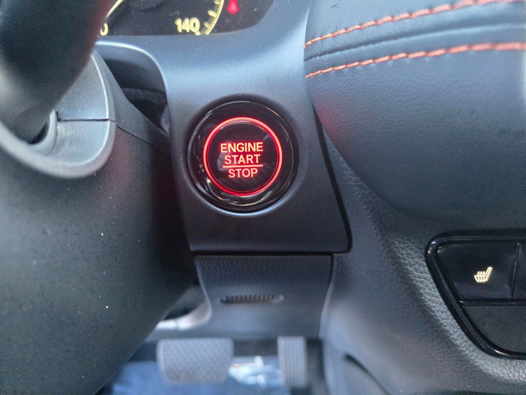 Certified 2025 Honda HR-V Sport image 15