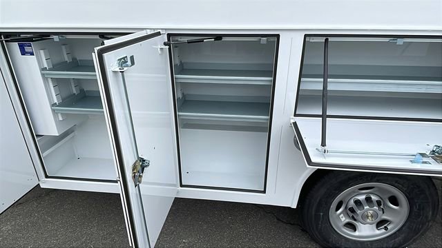 New 2026 Chevrolet Express 3500 w/ Power Convenience Package image 11