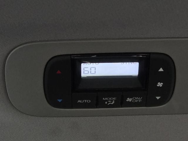 Used 2020 Honda Odyssey Touring image 12