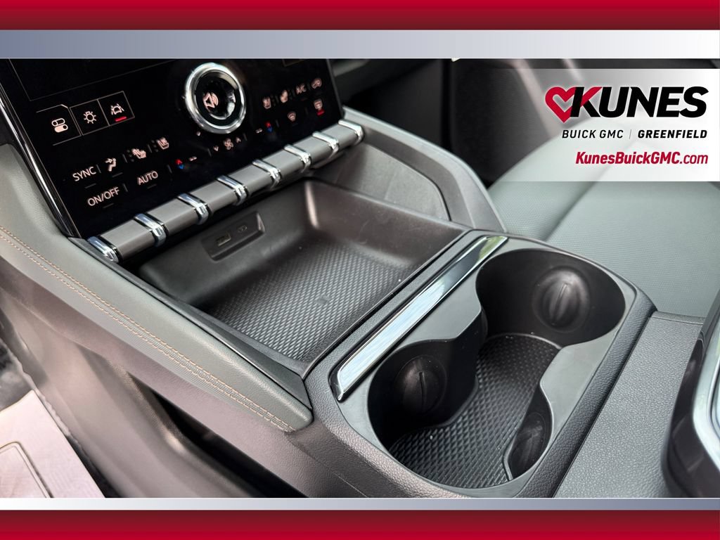 New 2026 GMC Terrain AT4 w/ Convenience Package III AWD/4WD image 25