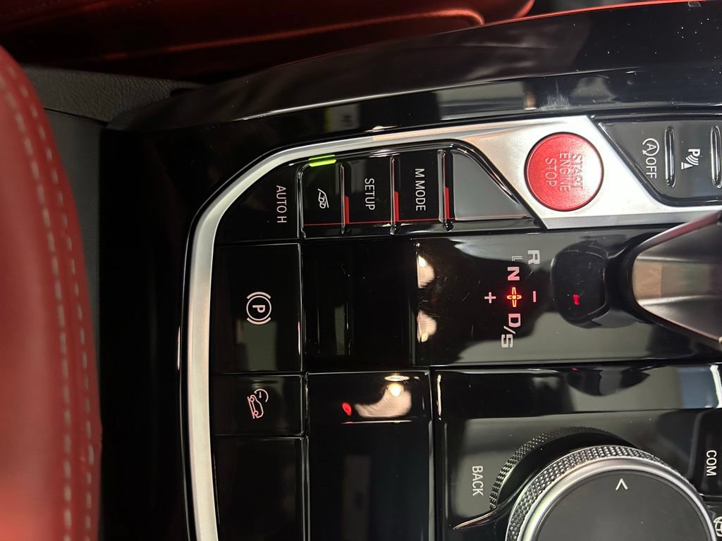 Used 2024 BMW X4 M AWD/4WD image 25
