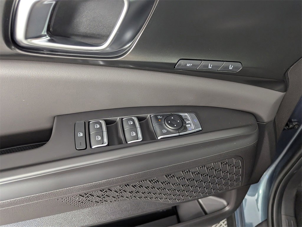 New 2026 Kia Carnival SX image 18