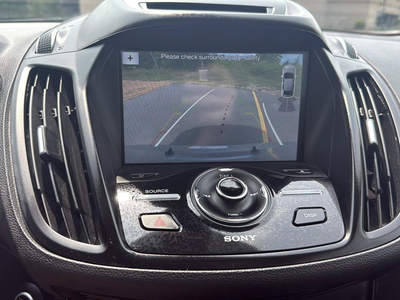 Used 2017 Ford Escape Titanium w/ Canadian Touring Package FWD image 19