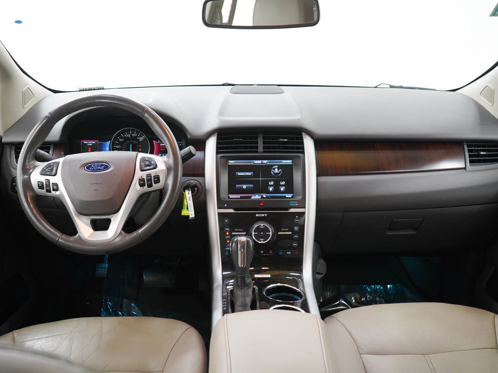 Used 2014 Ford Edge Limited FWD image 16