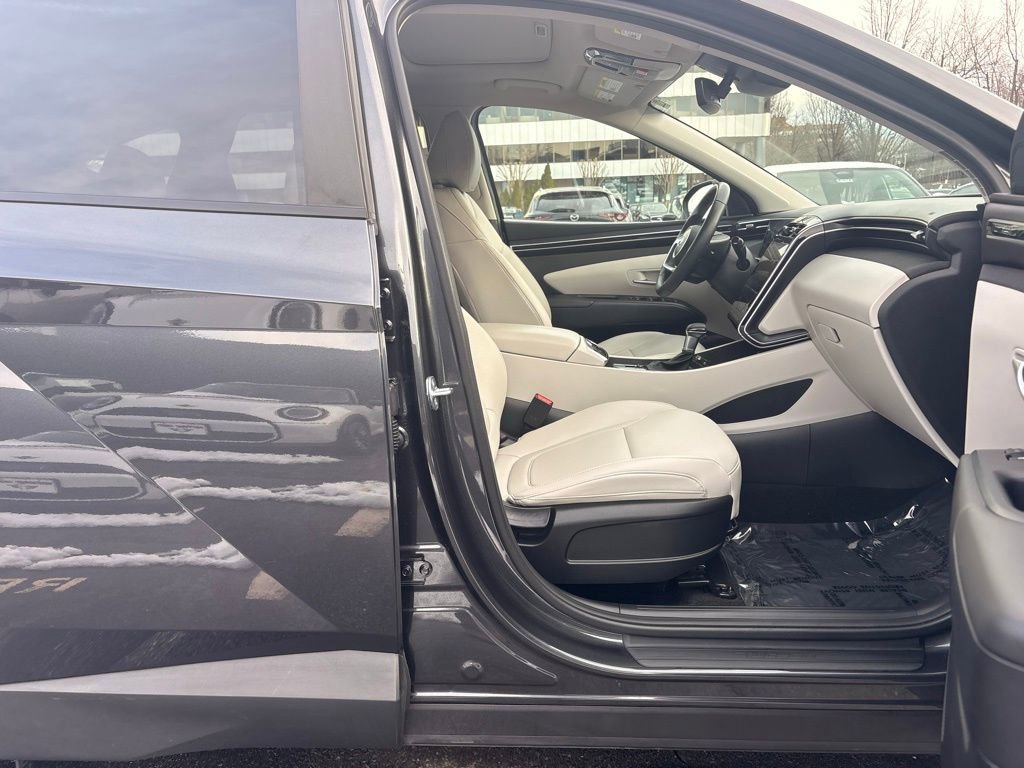 Used 2024 Hyundai Tucson SEL w/ Convenience Package AWD/4WD image 39