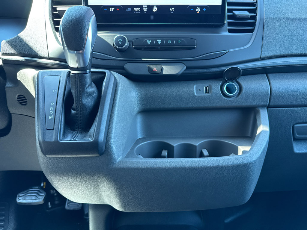 New 2026 Ford Transit 250 148 Medium Roof image 22