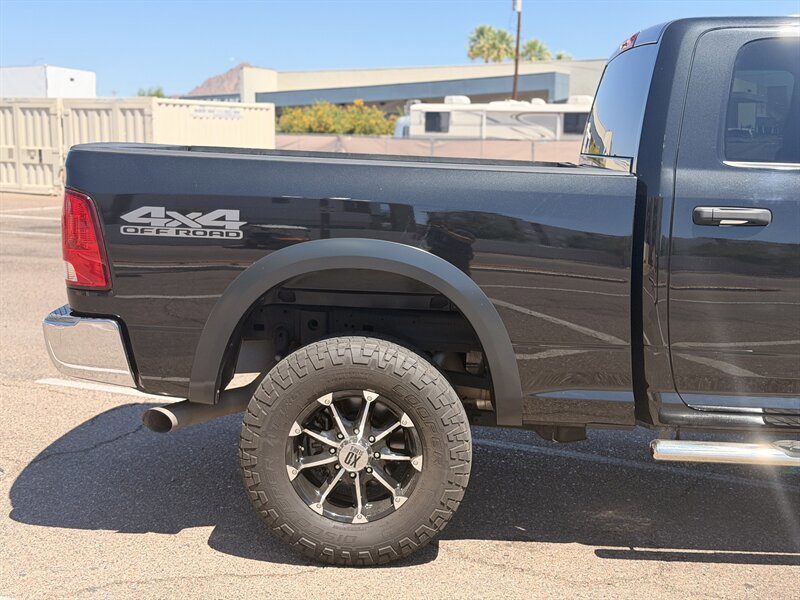 Used 2018 RAM 2500 Tradesman w/ Chrome Appearance Group AWD/4WD image 12