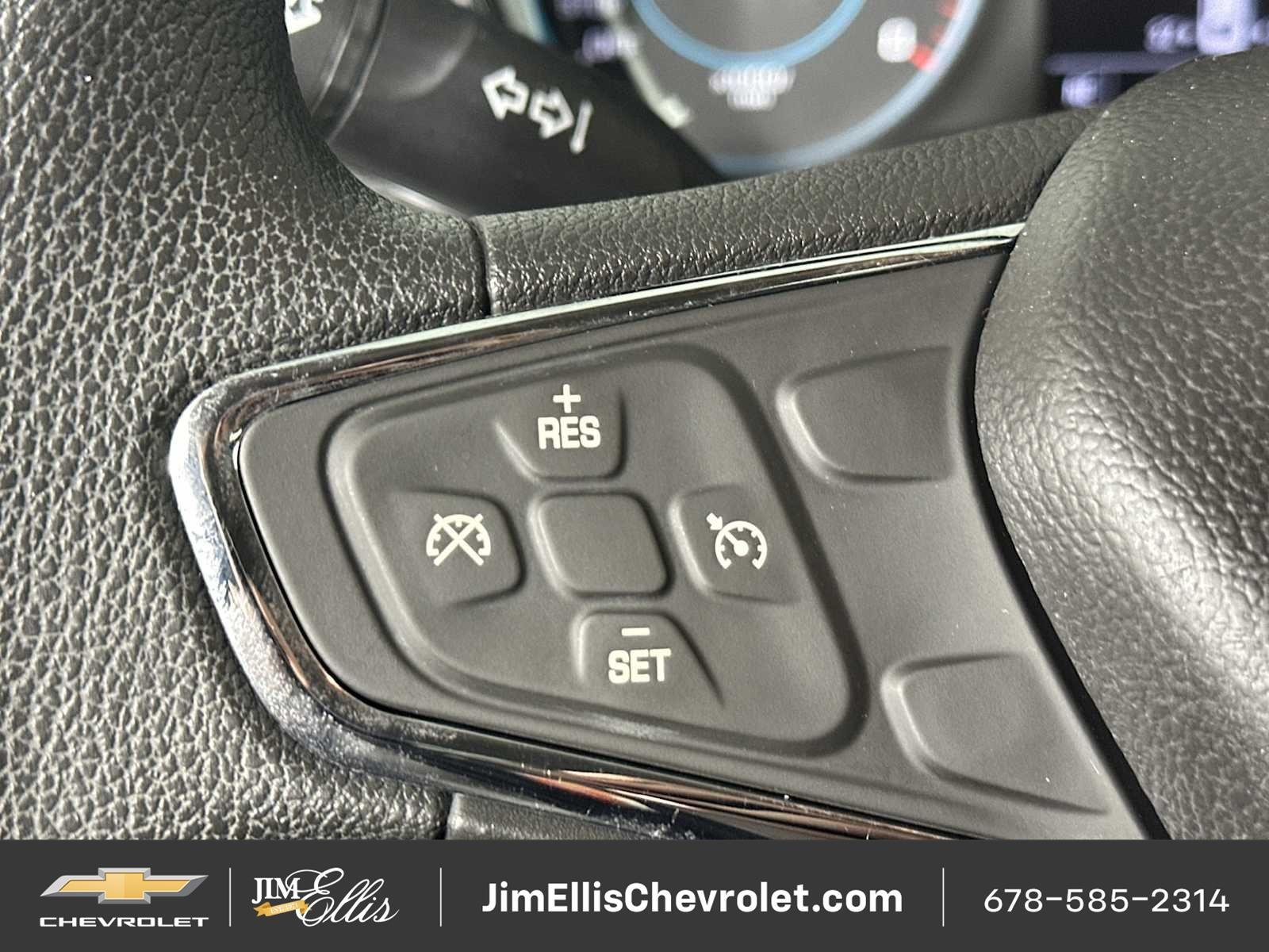 Used 2017 Chevrolet Cruze LT w/ Convenience Package FWD image 26