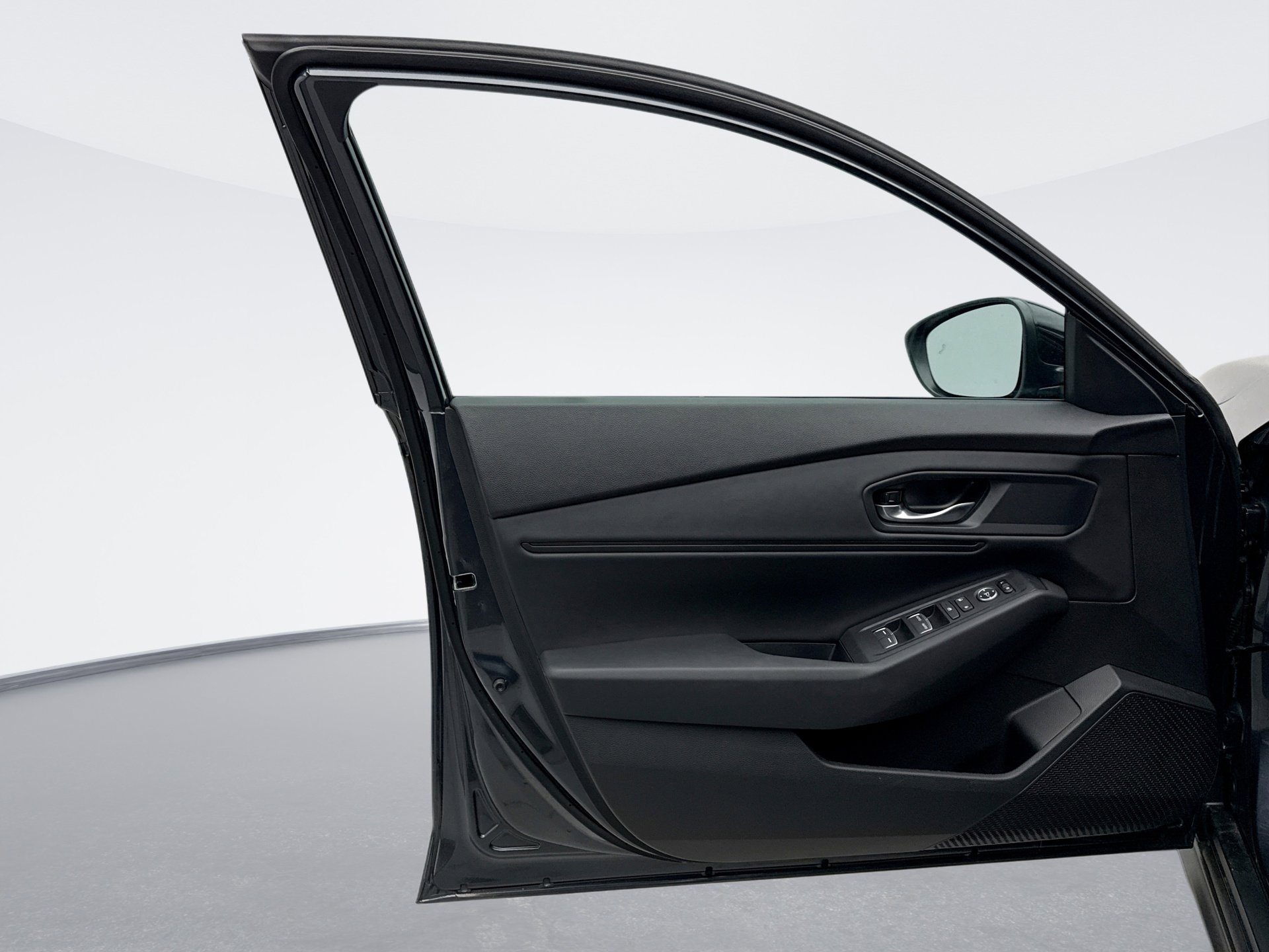 Used 2025 Honda Accord SE image 9