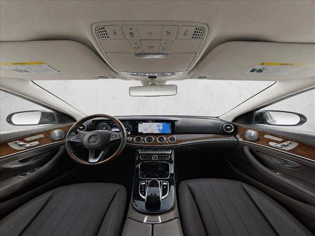 Used 2017 Mercedes-Benz E 300 image 18