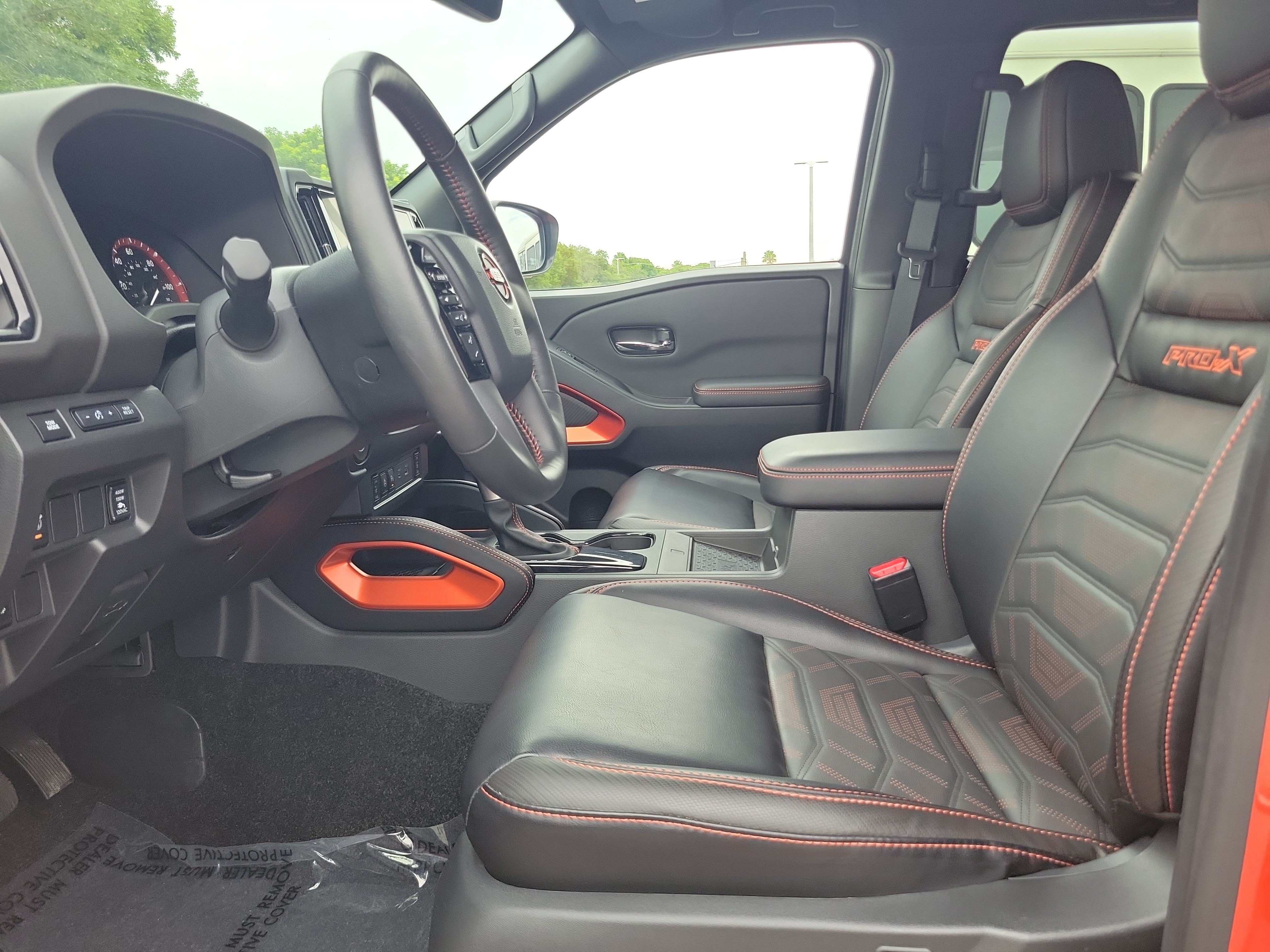 Certified 2025 Nissan Frontier Pro-X w/ Pro Premium Package RWD image 11