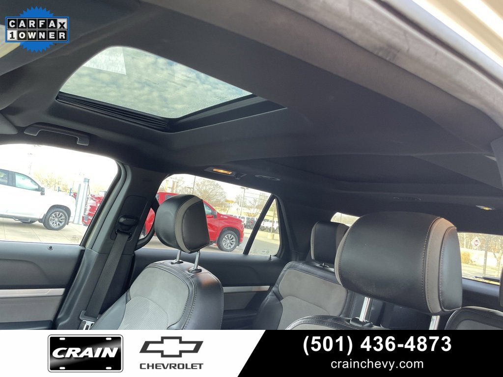 Used 2017 Ford Explorer XLT w/ Equipment Group 202A image 26