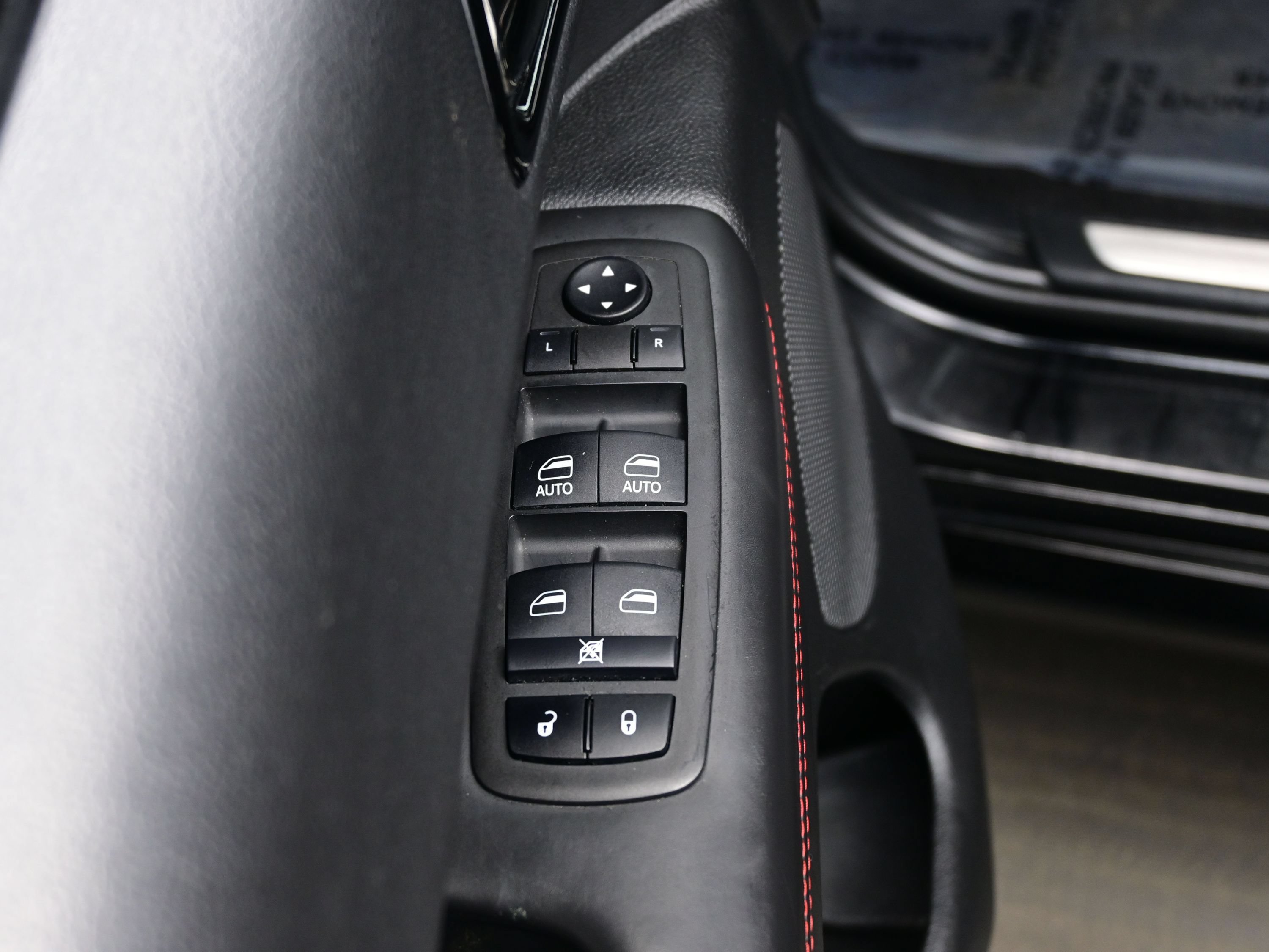 Used 2024 Dodge Durango R/T AWD/4WD image 10