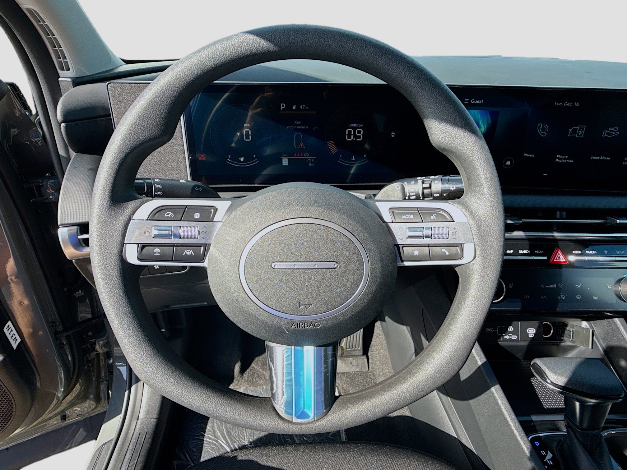 New 2026 Hyundai Tucson SEL image 8