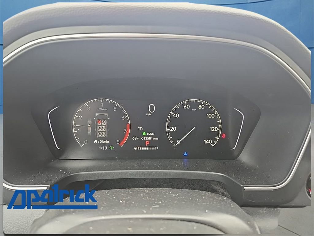 Used 2025 Honda Pilot Touring image 1