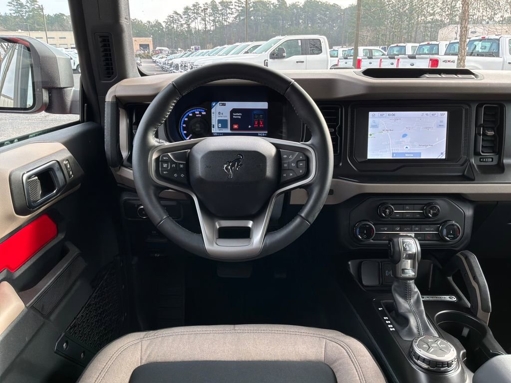 Used 2022 Ford Bronco Big Bend image 14