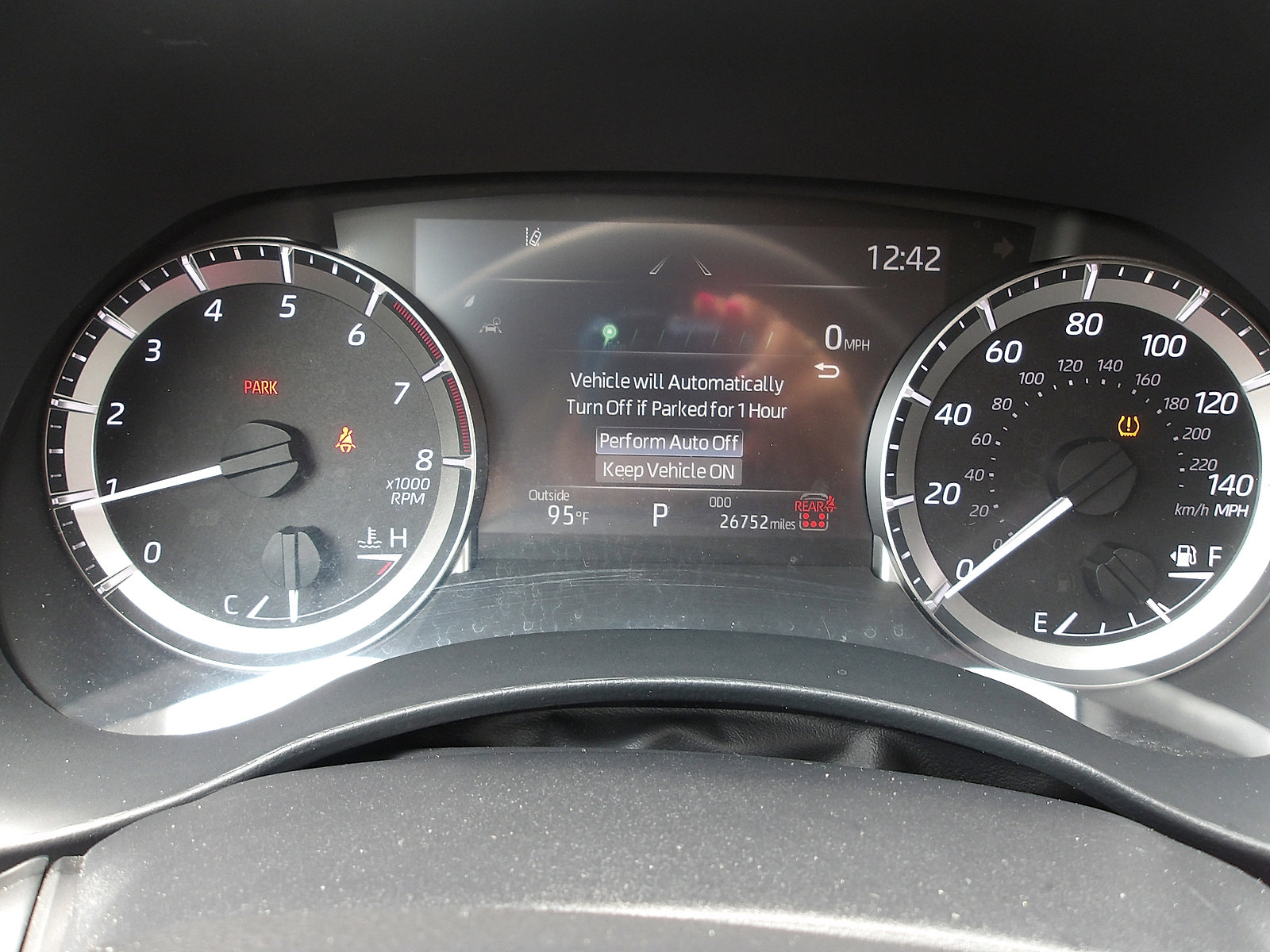 Used 2024 Toyota Highlander AWD image 20