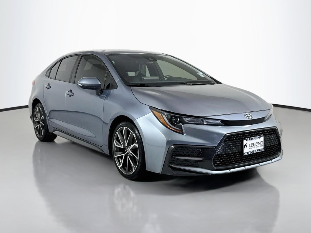 Used 2022 Toyota Corolla XSE w/ Carpet Mat Package (TMS) FWD image 4