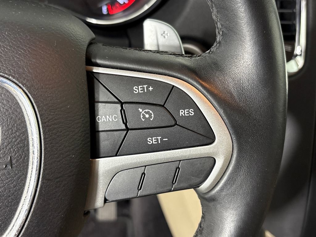 Used 2016 Dodge Durango Limited w/ Nav & Power Liftgate Group image 20