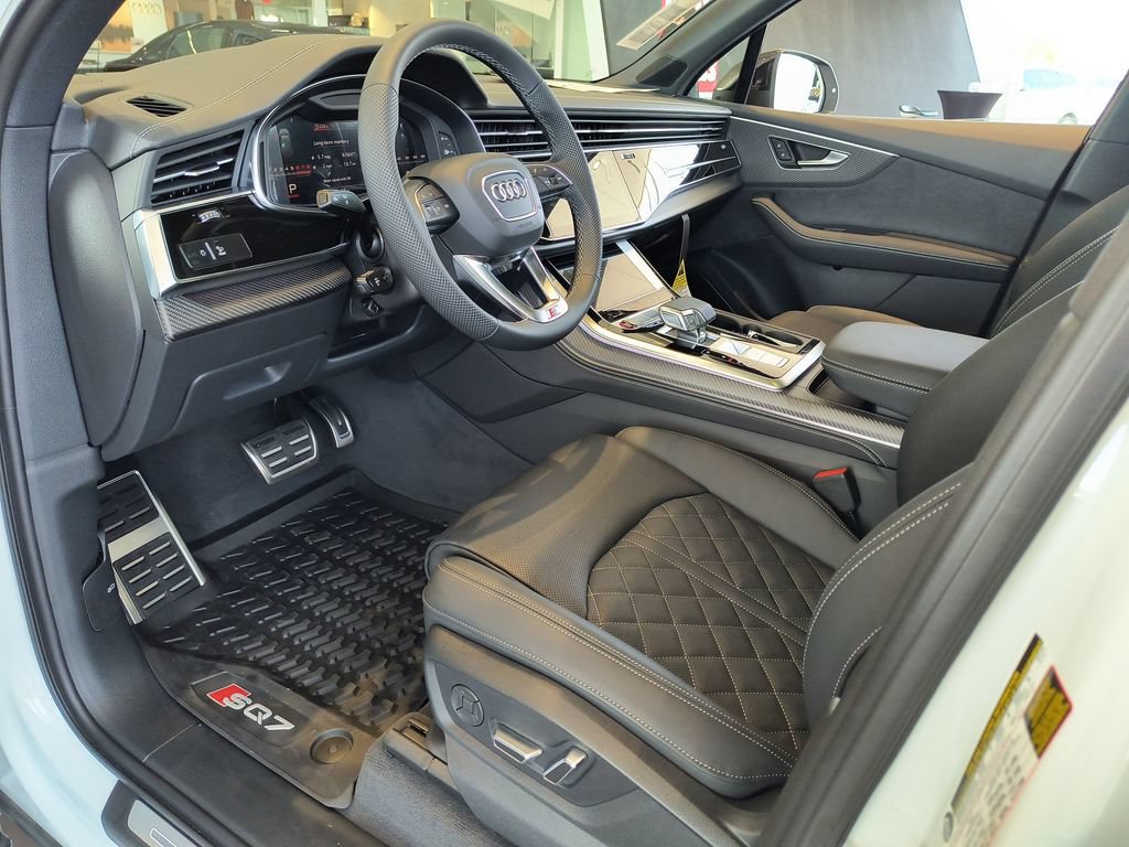 New 2026 Audi SQ7 Premium Plus AWD/4WD image 2
