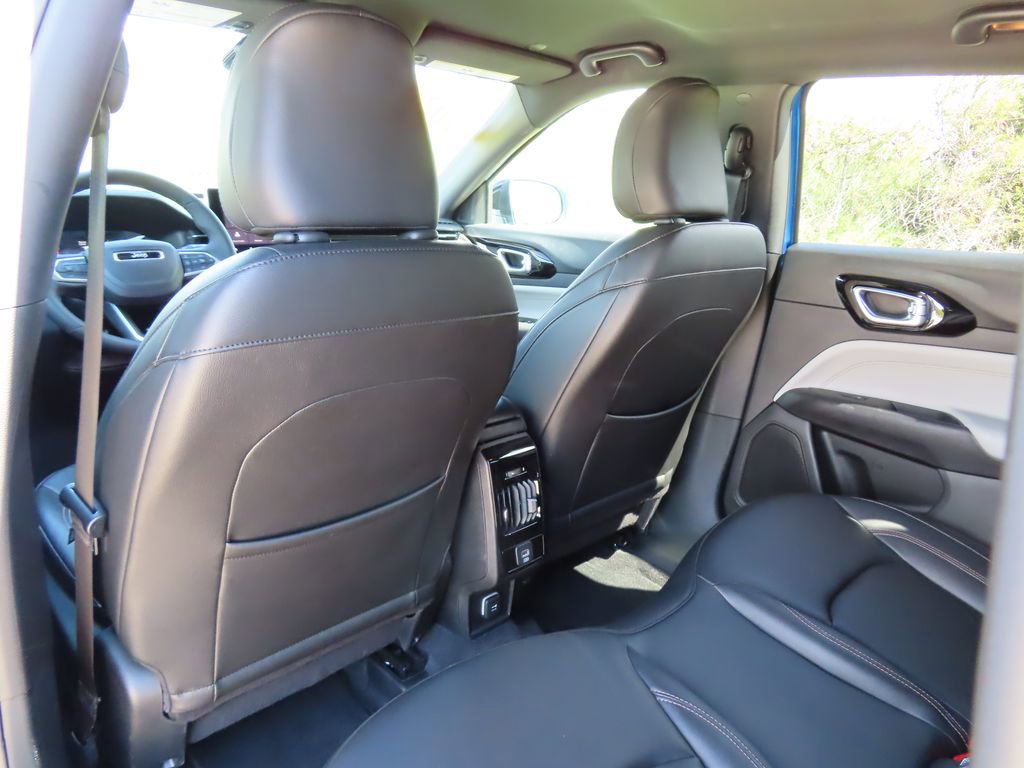 Used 2024 Jeep Compass Limited AWD/4WD image 29