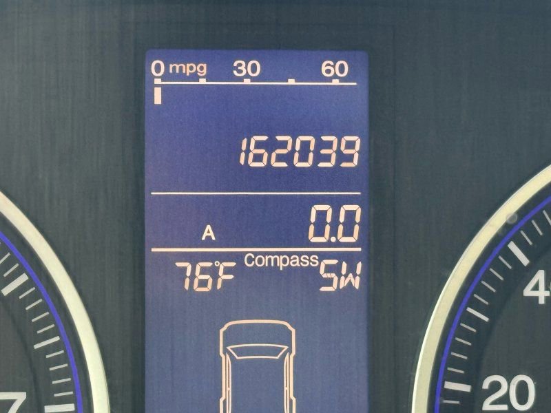 Used 2011 Honda CR-V EX-L image 9