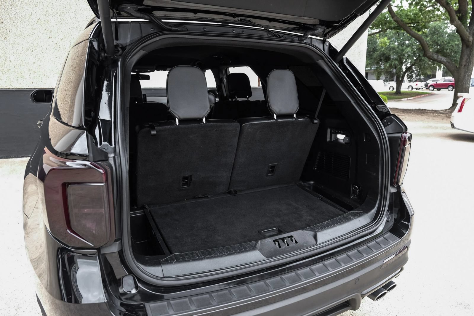 Used 2021 Ford Explorer ST w/ Equipment Group 401A AWD/4WD image 59