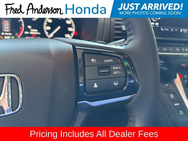 Used 2025 Honda Odyssey EX-L image 12