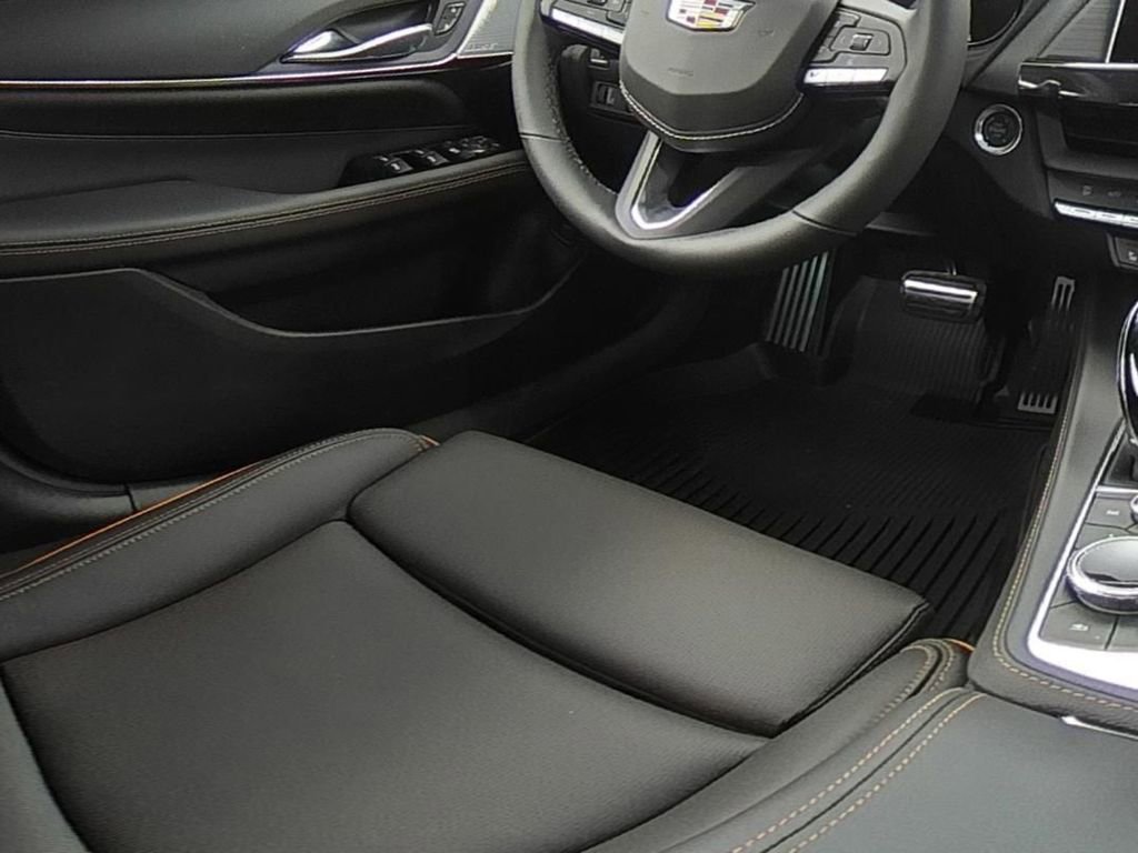 New 2025 Cadillac CT4 V w/ LPO, ONYX Package image 12