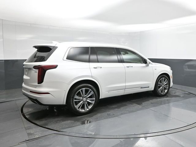 Used 2021 Cadillac XT6 Premium Luxury image 15