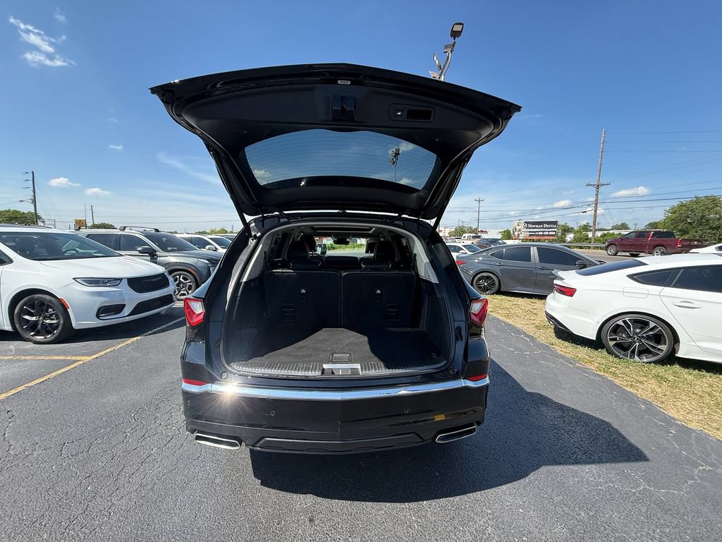 Used 2024 Acura MDX w/ Advance Package AWD/4WD image 5