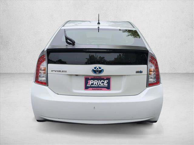 Used 2015 Toyota Prius Two FWD image 6