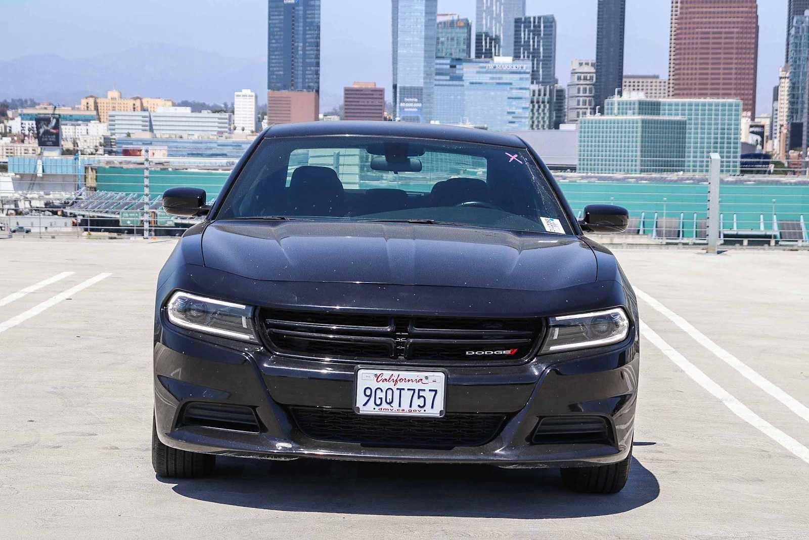 Used 2023 Dodge Charger SXT RWD image 2