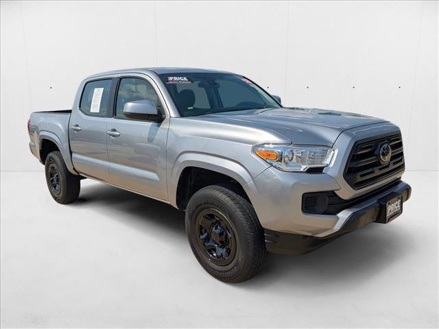 Used 2018 Toyota Tacoma SR image 3