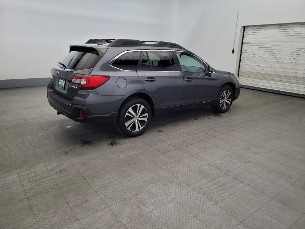 Used 2018 Subaru Outback 2.5i Limited AWD/4WD image 10