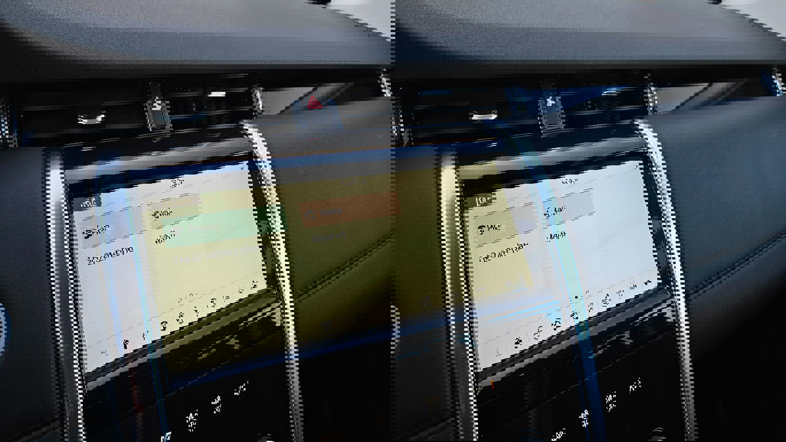 Used 2020 Land Rover Discovery Sport image 31