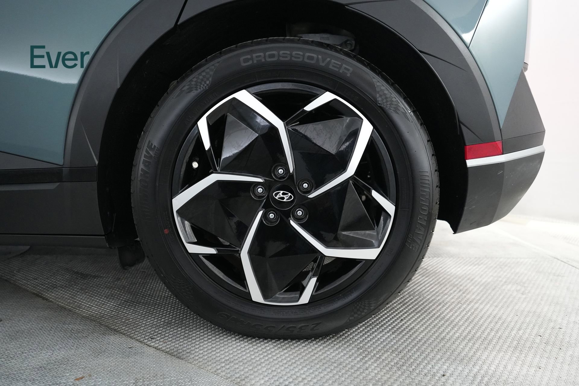 Used 2024 Hyundai Ioniq 5 SEL image 9