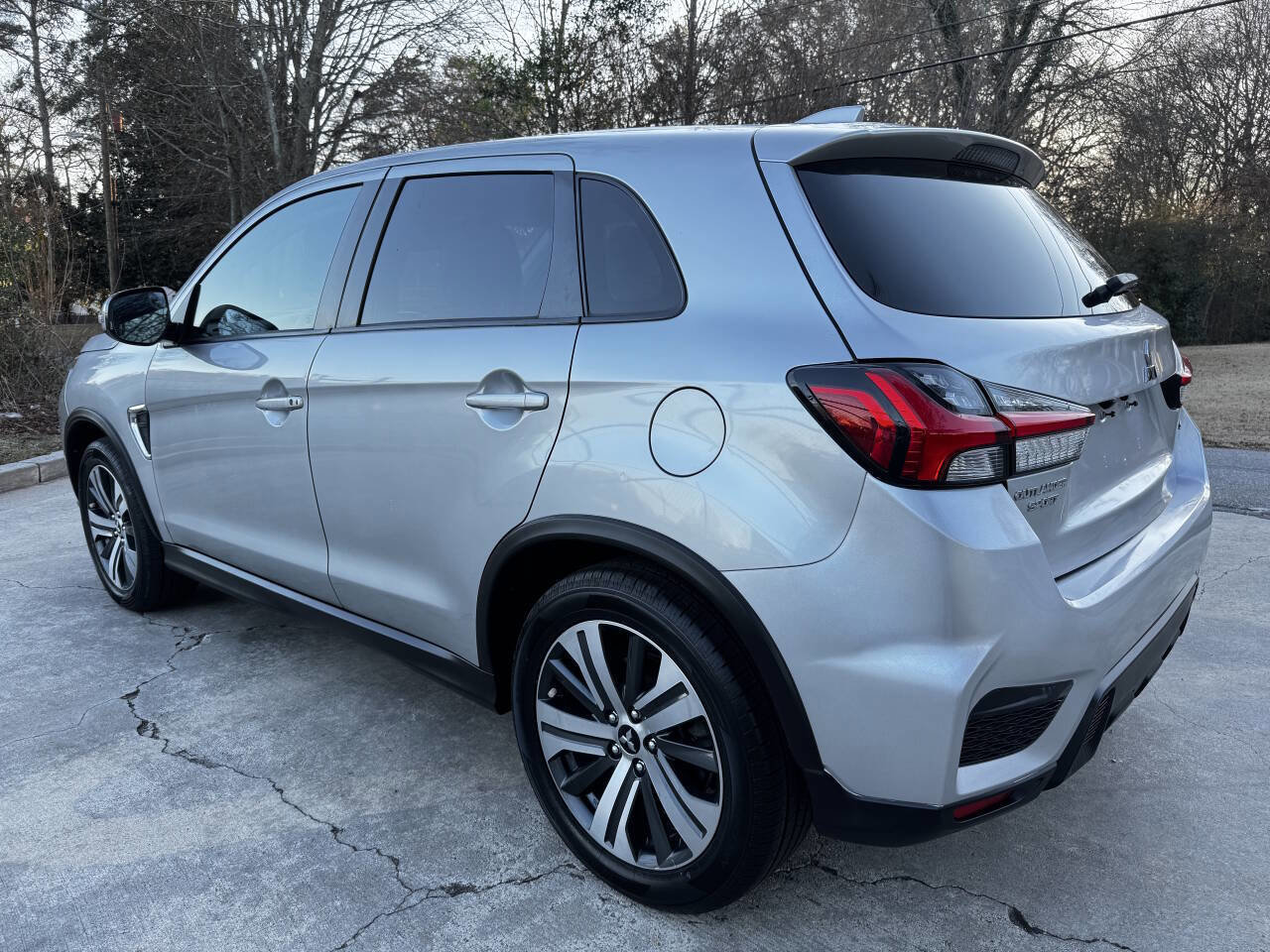 Used 2022 Mitsubishi Outlander Sport LE image 8