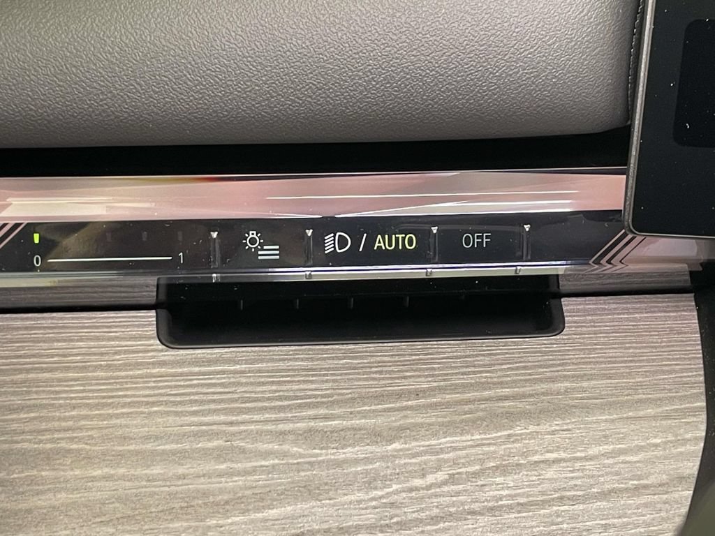 New 2027 BMW 530i xDrive AWD/4WD image 32