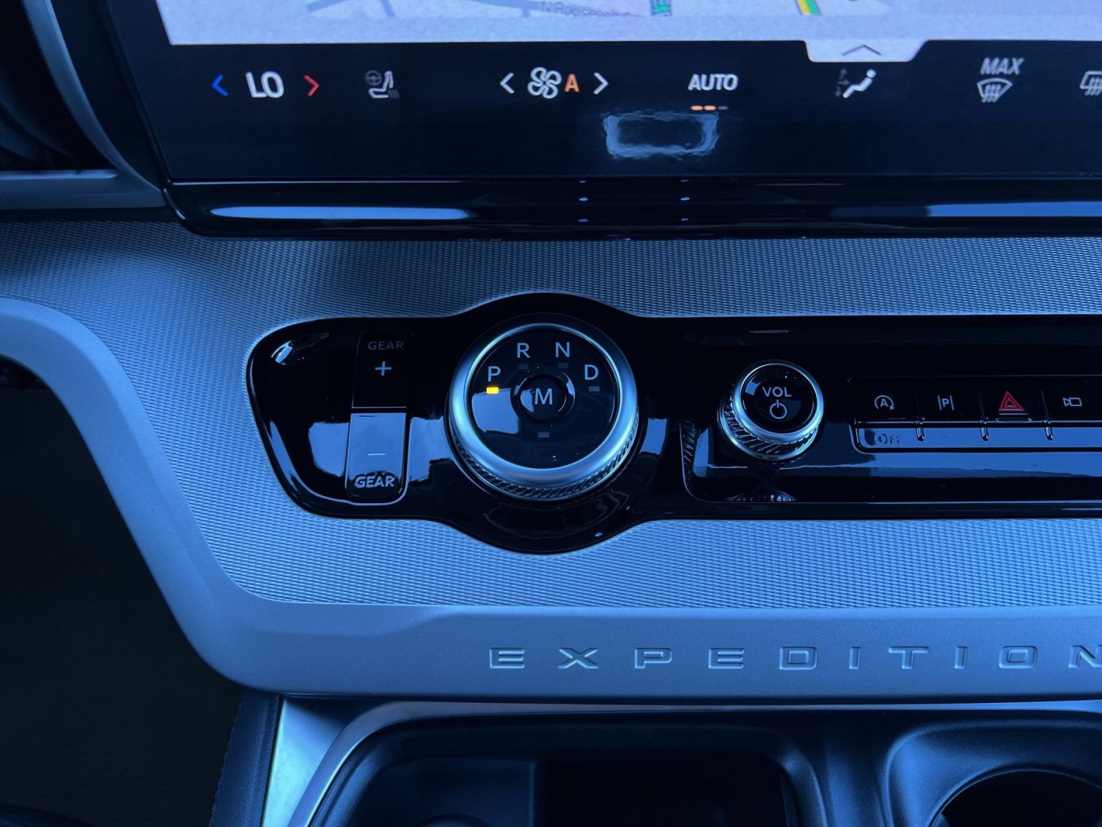 New 2027 Ford Expedition Active AWD/4WD image 22