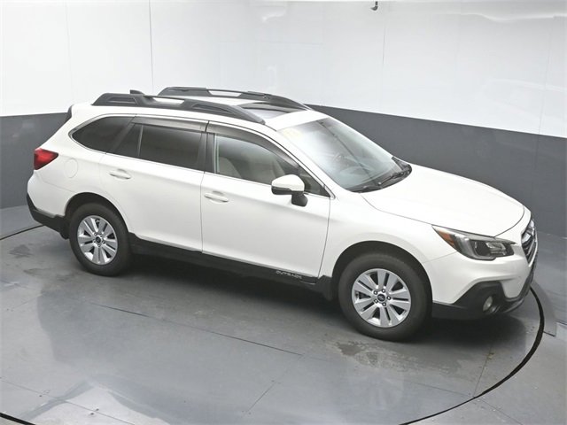 Used 2018 Subaru Outback 2.5i Premium image 41