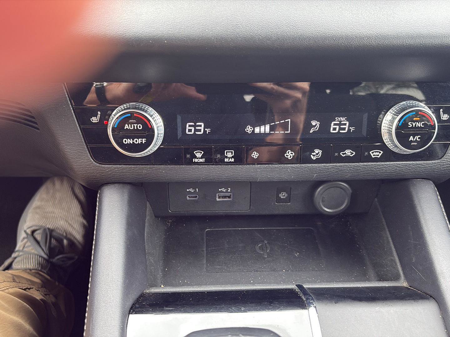 Used 2024 Mitsubishi Outlander SE image 24