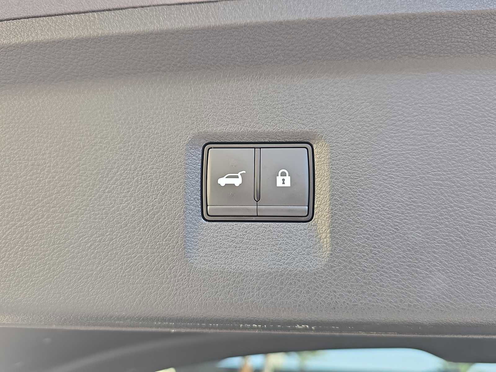 Certified 2025 INFINITI QX60 Luxe FWD image 11