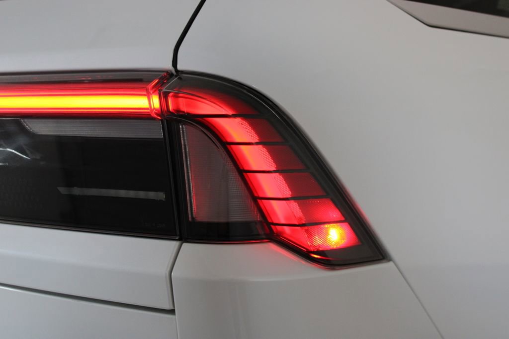 Used 2025 Lincoln Navigator Reserve image 74