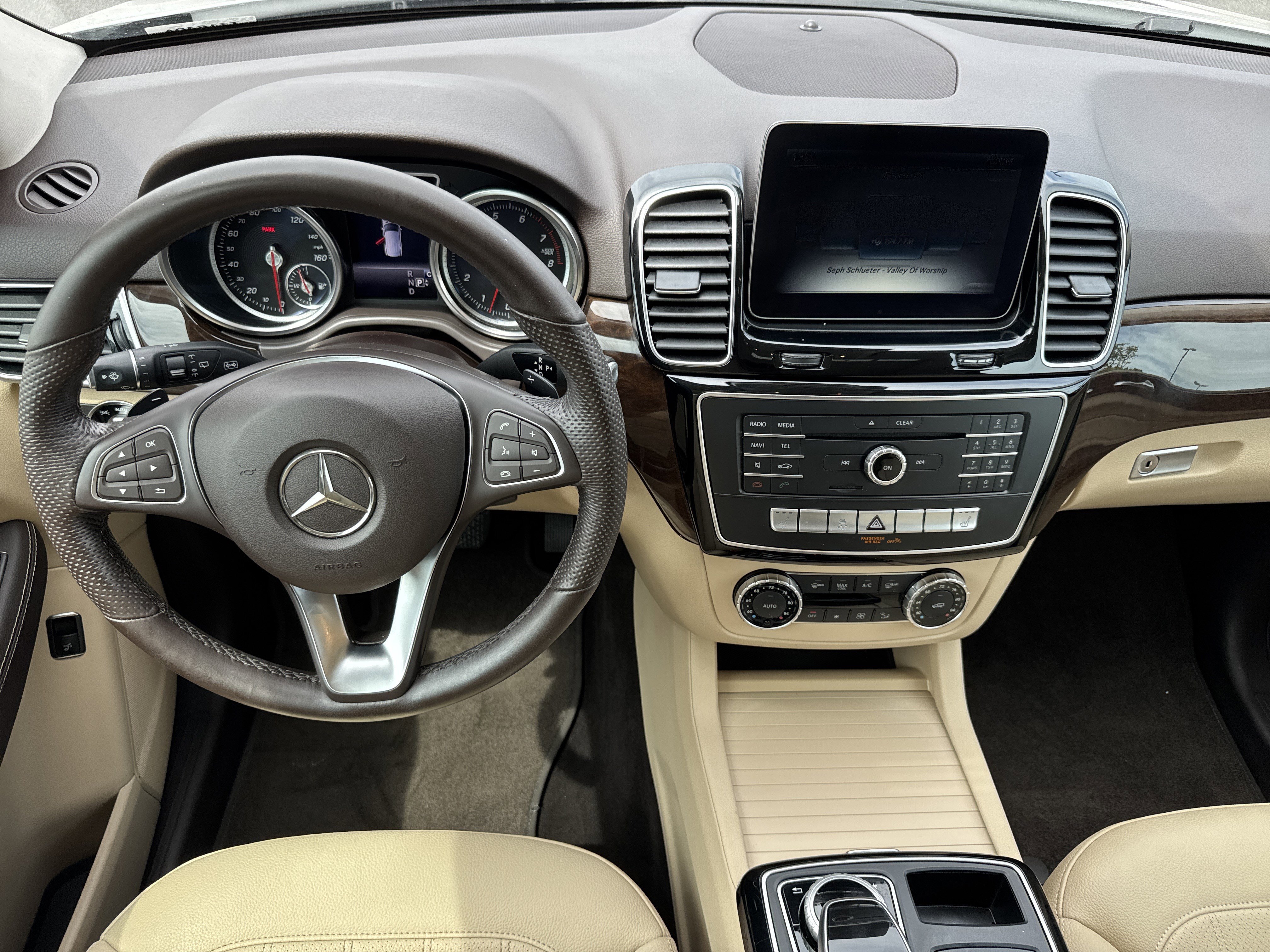 Used 2018 Mercedes-Benz GLE 350 image 19