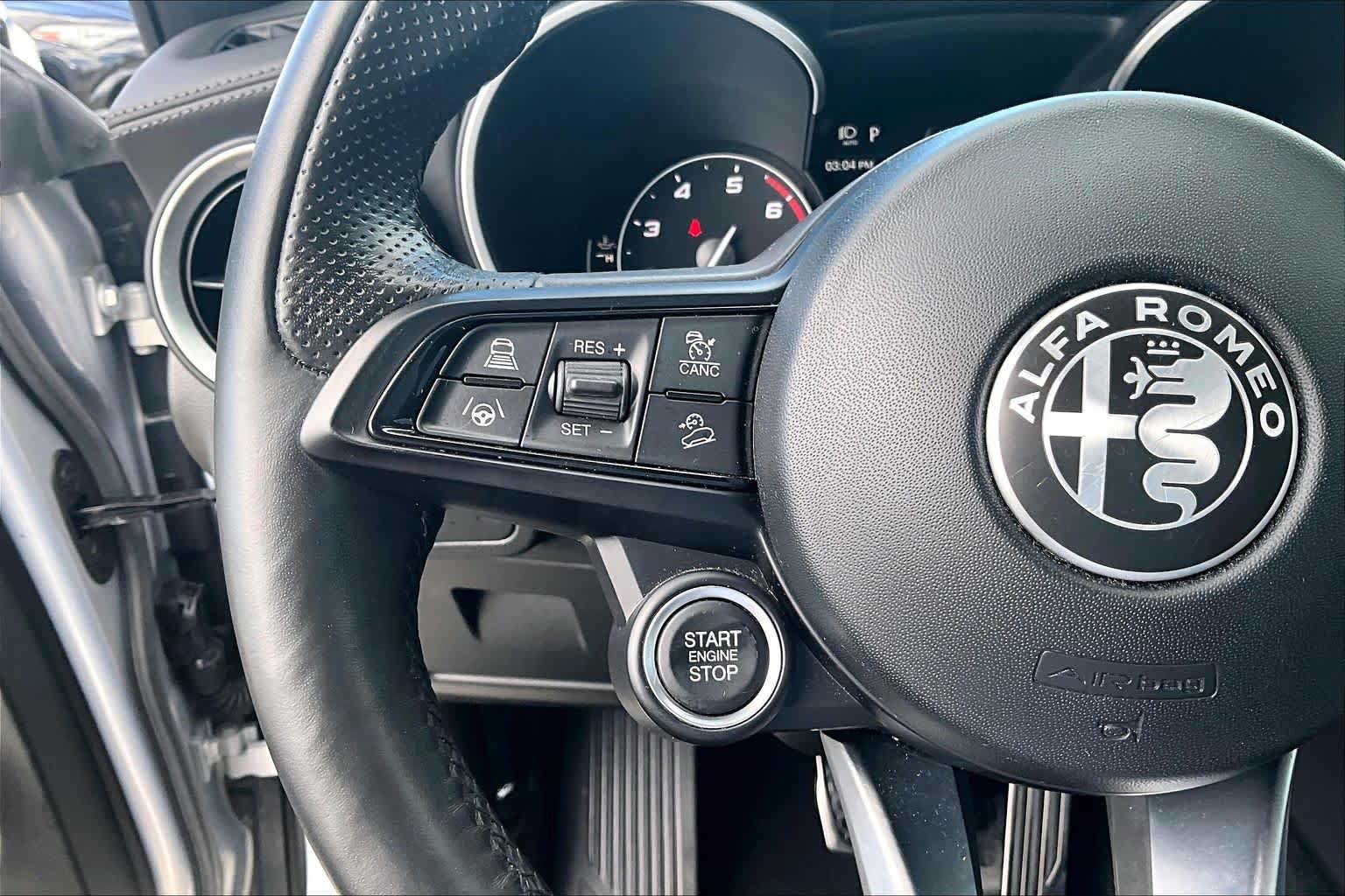 Used 2022 Alfa Romeo Stelvio Ti AWD/4WD image 20