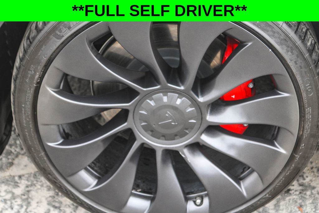 Used 2022 Tesla Model Y Performance AWD/4WD image 10