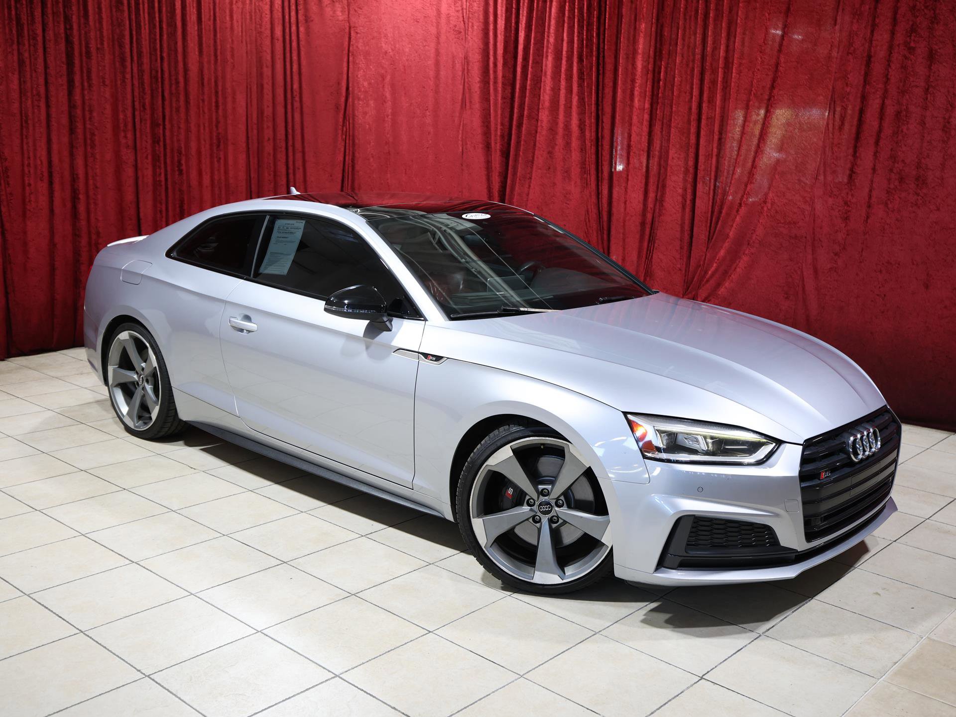 Used 2019 Audi S5 Premium Plus w/ Premium Plus image 2